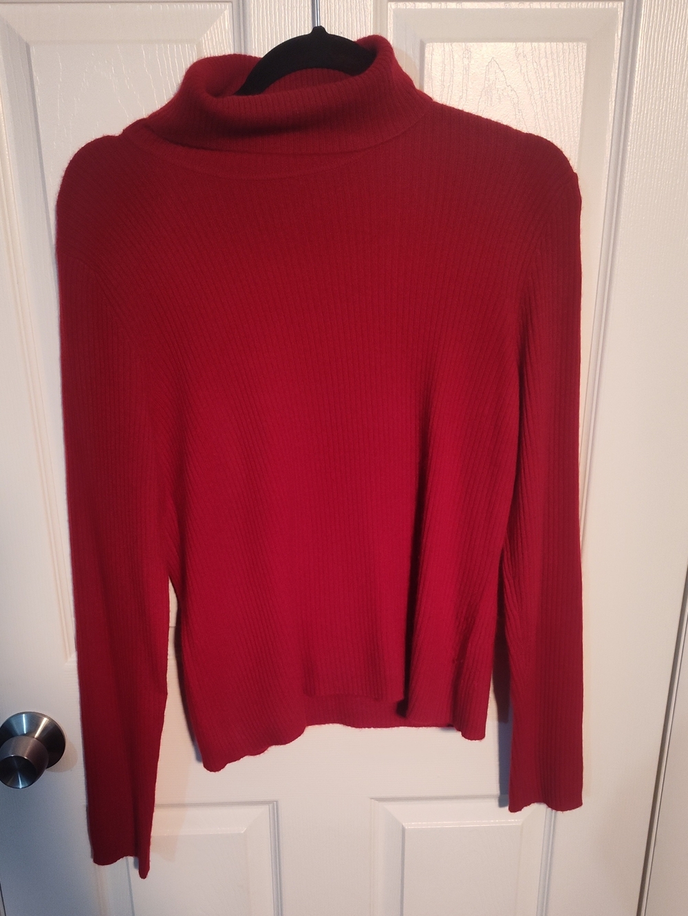 Ribbed Cowl Neck Sweater in Red